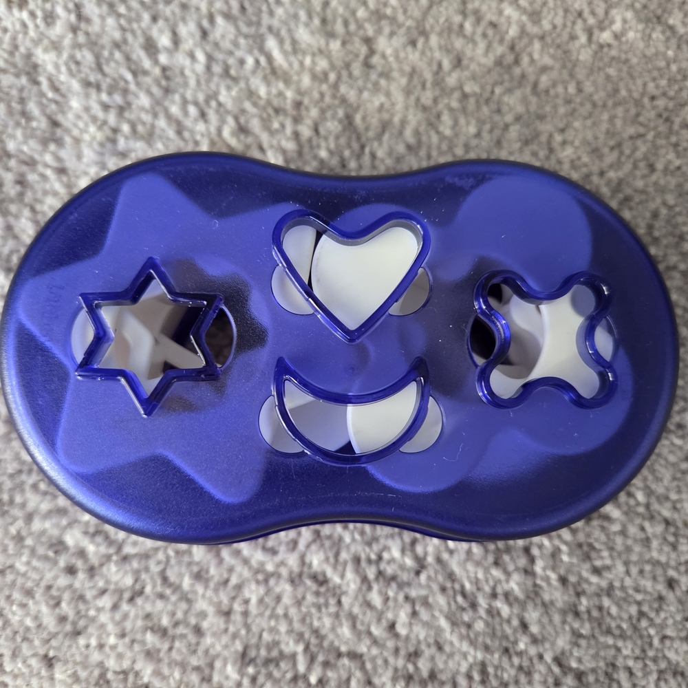 Tupperware Blue Cookie Cutter Set